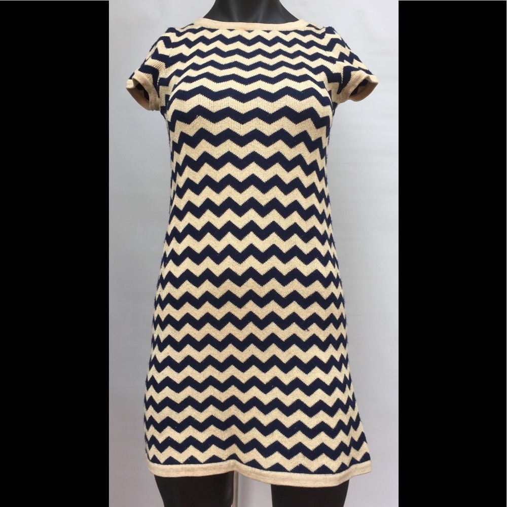 Lily Pulitzer knit dress, shiny effect, size SX